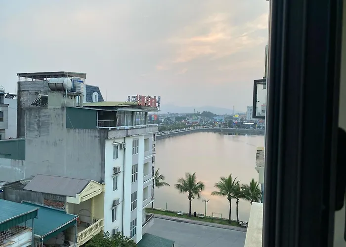 Hotel Blue Rose Hạ Long